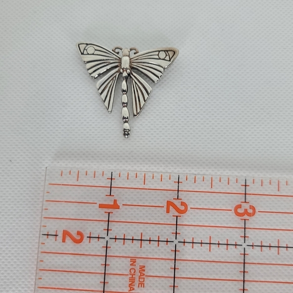 H&H Hand & Hammer Butterfly Brooch/Pin in Sterling Silver - Picture 5 of 6